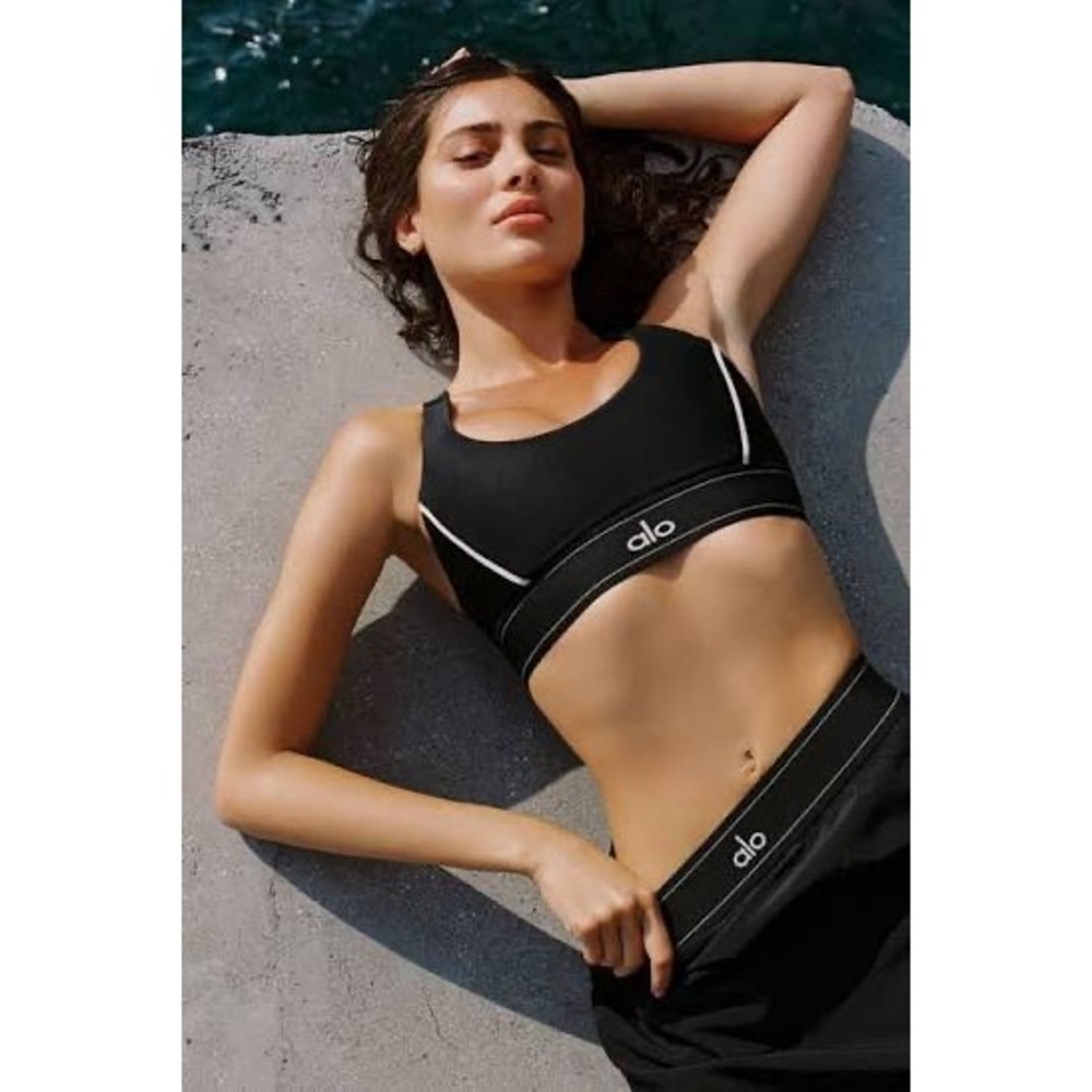 Alo Yoga Trust Your Choice Sports Bra Black Medium New With Tags